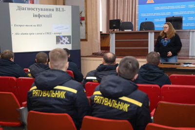 Про ВІЛ інформували рятувальників Кіровоградського гарнізону